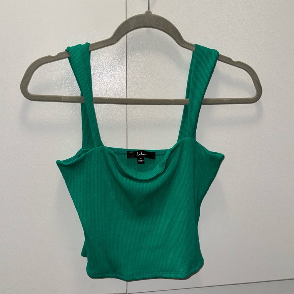 Straight neck green ribbed tank top